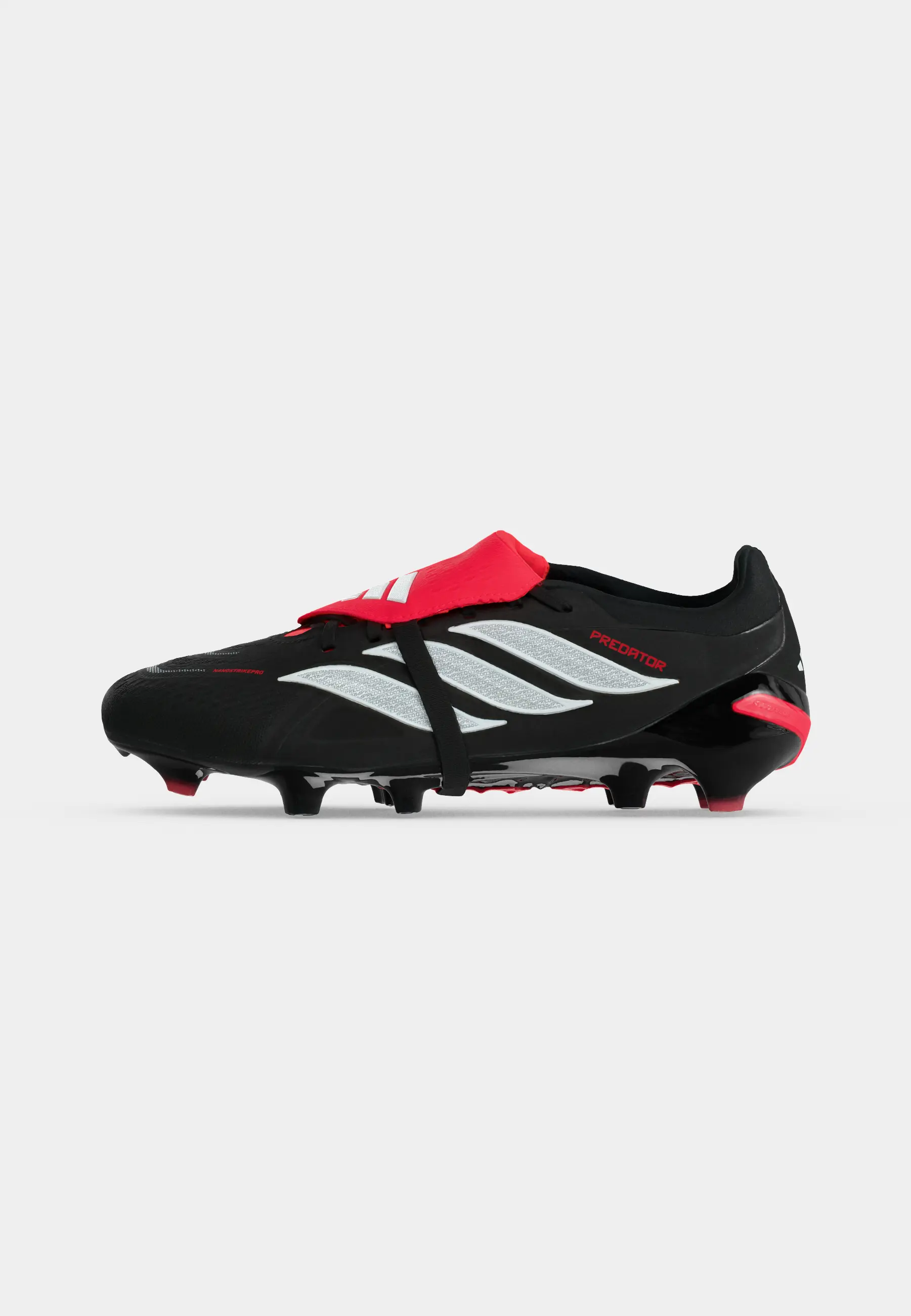 PREDATOR PRO FOLD-OVER TONGUE FIRM GROUND FOOTBALL BOOTS