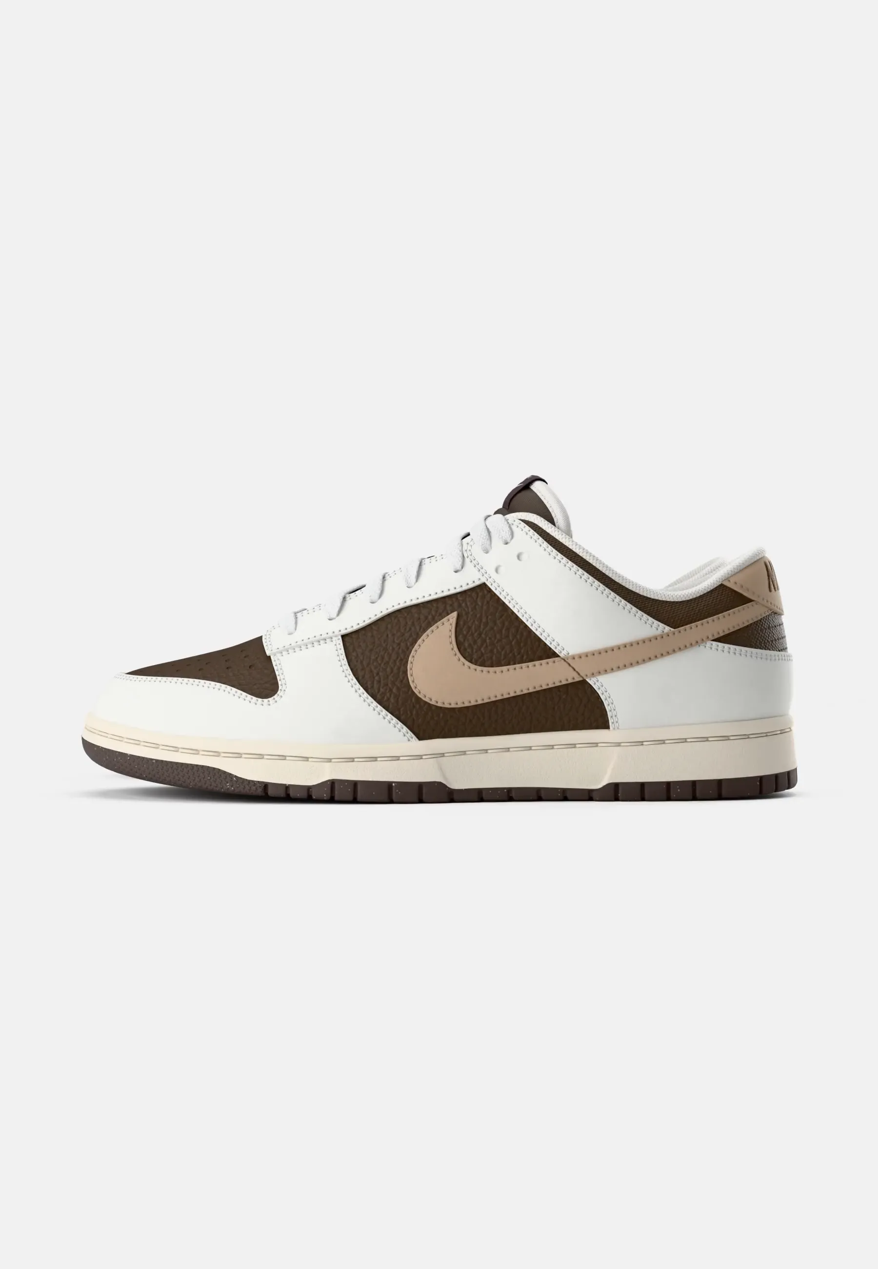 Dunk Low Next Nature